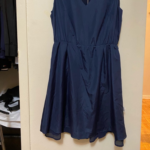 Andre Marc blue chiffon dress - Picture 2 of 3